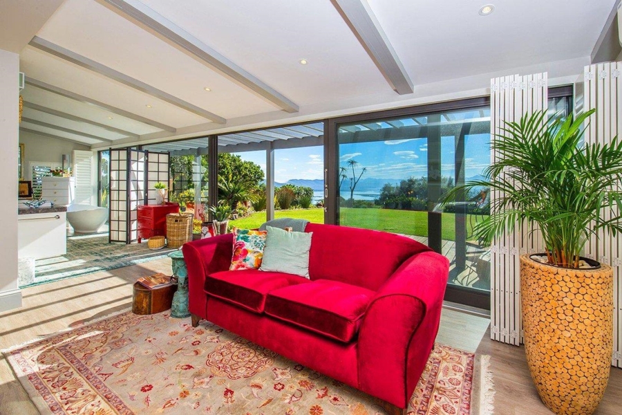 7 Bedroom Property for Sale in Pezula Golf Estate Western Cape